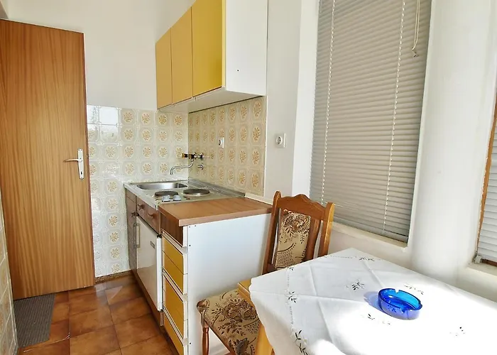 Appartamento With Parking Space Palit, Rab - 17881 *
