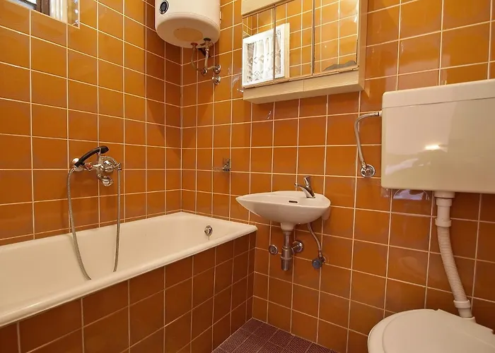 Appartamento With Parking Space Palit, Rab - 17881 Palit